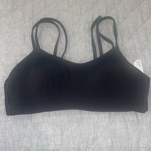 Lululemon sports bra size 8